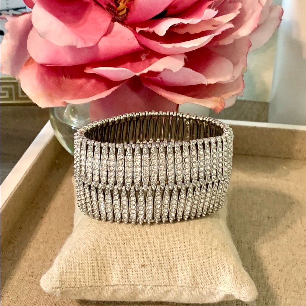 Beautiful silver & swarovski crystals slip on cuff